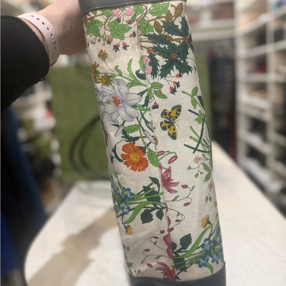Gucci Rare Floral-print Tote Bag, vintage Collectible canvas leather trim EUC - Picture 13 of 17